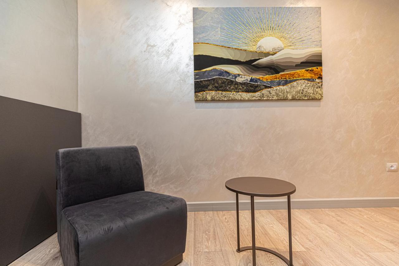 Novus Rooms Vlore Bagian luar foto