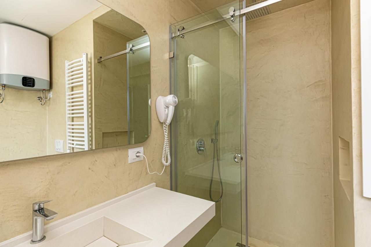 Novus Rooms Vlore Bagian luar foto