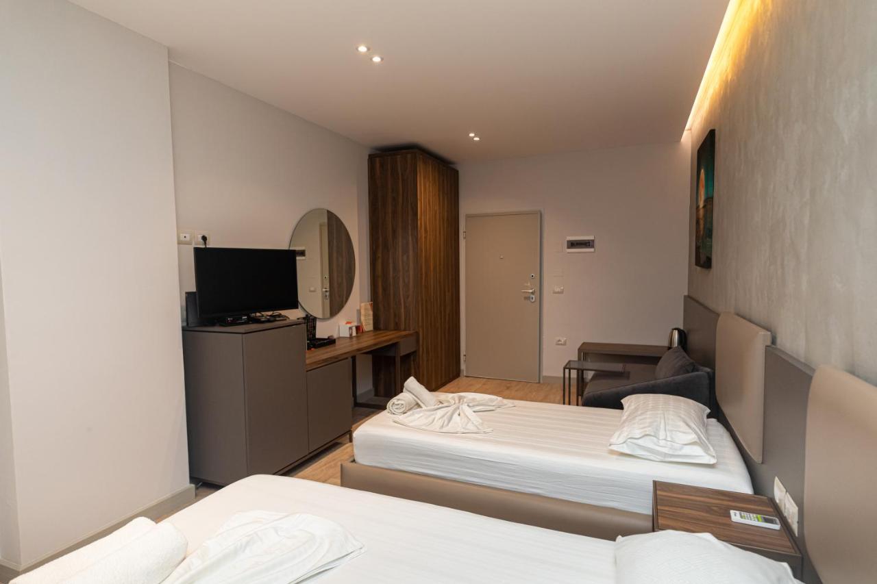 Novus Rooms Vlore Bagian luar foto