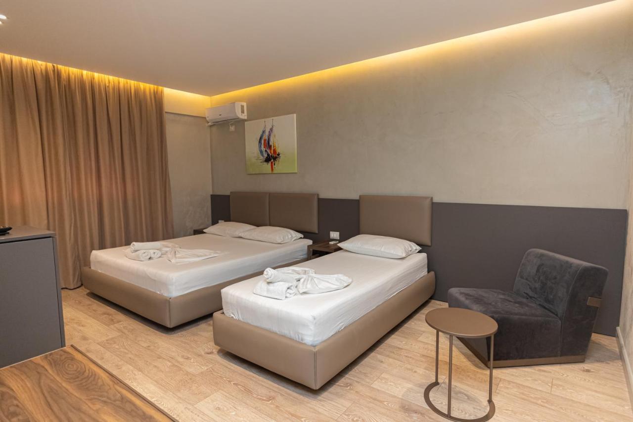 Novus Rooms Vlore Bagian luar foto